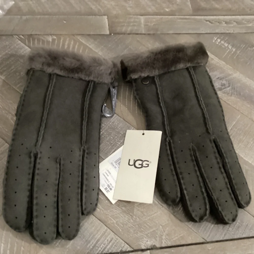 UGG Perforated Genuine Shearling Suede Gloves, size M